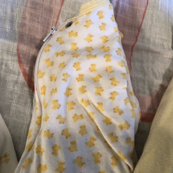 💜 Three pack neutral footed sleepers - Picture 3 of 5